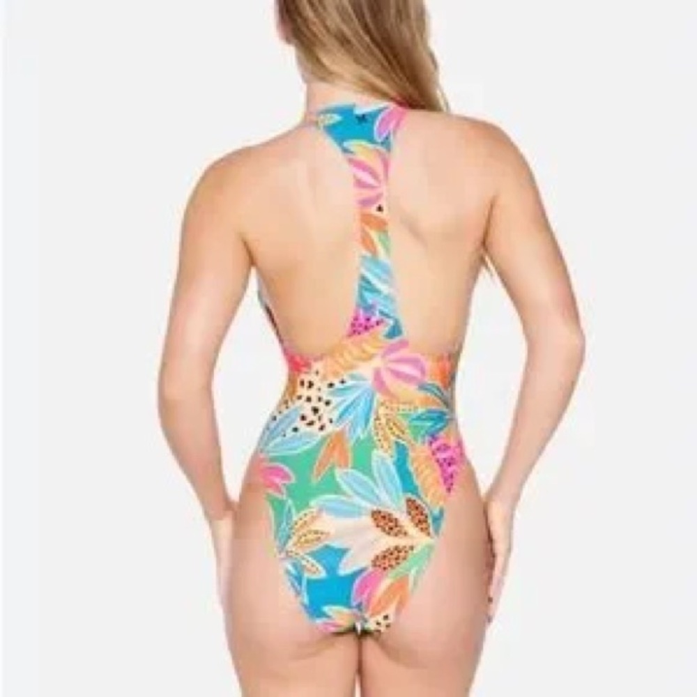 Hurley Bahia Cheeky Racerback One-Piece Swimsuit - Picture 2 of 9